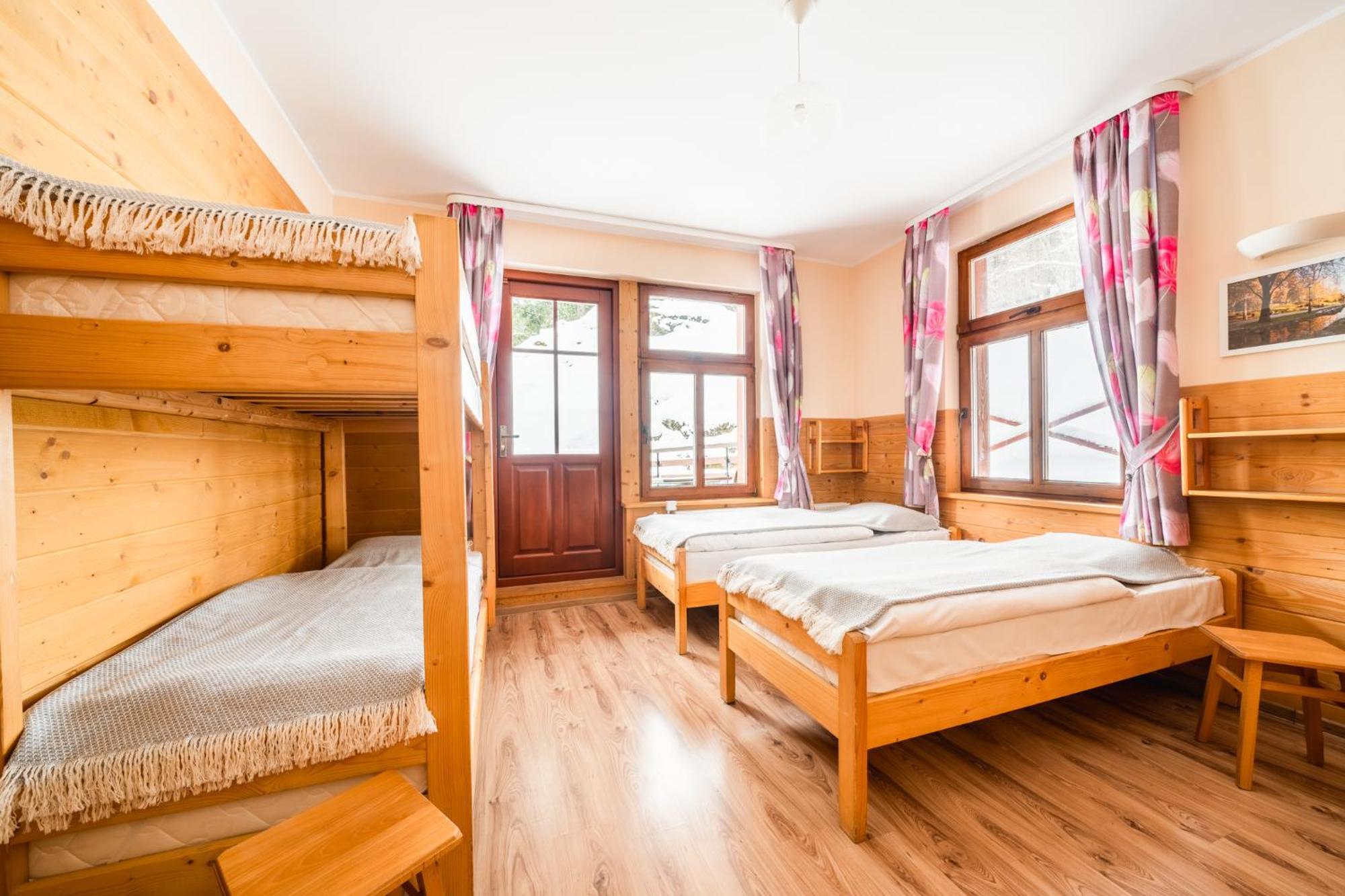 Schronisko Pttk Orlica Hotel Szczawnica Ngoại thất bức ảnh